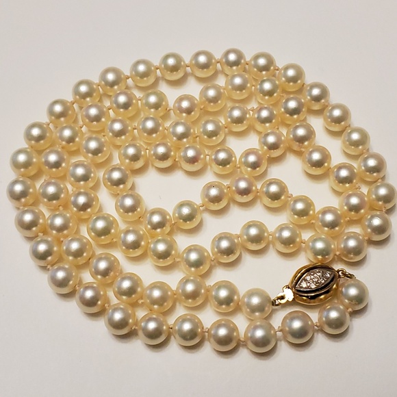 Jewelry - 14k Yellow Gold Diamond Clasp 6 MM Pearl Necklace